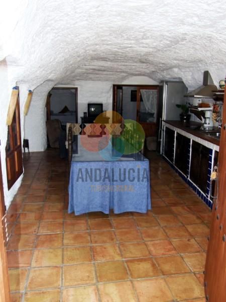 CUEVAS EL GUINDAS: CUEVA 4 PAX